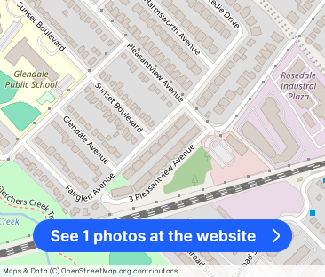 3 Bedroom Townhouse For Rent - Photo 1