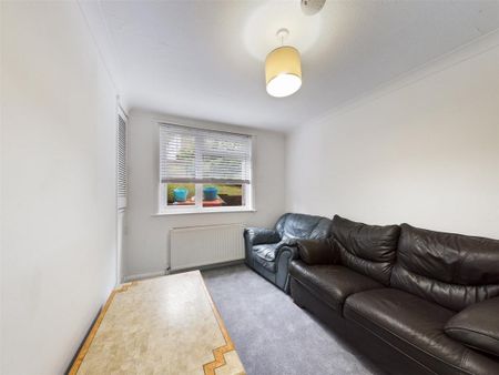 Mafeking Road, Brighton, East Sussex - Photo 2