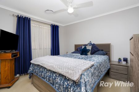 Beautiful Family Home - Photo 3