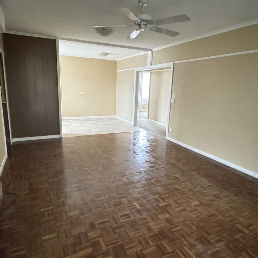 Charming three-bedroom home available for lease. - Photo 1