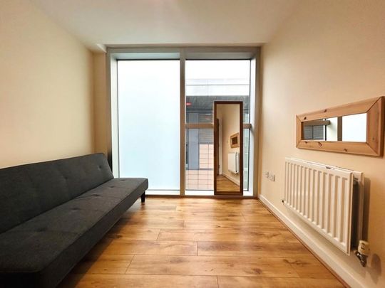 2 bedroom apartment to rent - Photo 1