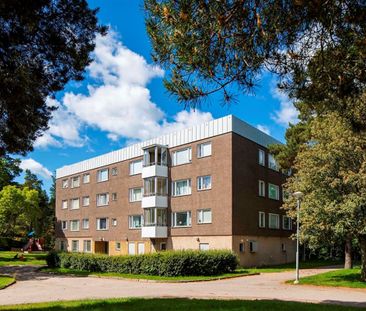 Morkullevägen 1 A - Foto 1