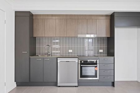 2/17 Tranquility Boulevard, Morayfield - Photo 5