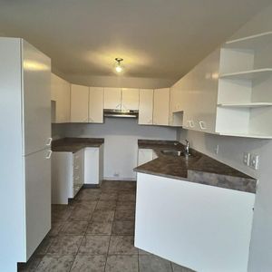 2 CH - 1 SDB - Charlemagne - $1,495 /mo - Photo 3