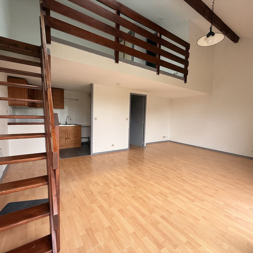Location Appartement 2 pièces 53m² MERIGNAC 33700 - Photo 1
