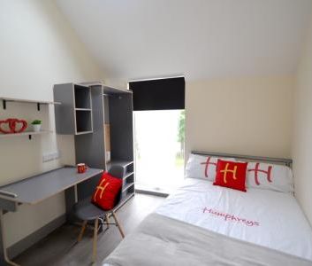 (6BED) Mount Hooton Road, Arboretum, Nottingham, NG7 - Photo 2