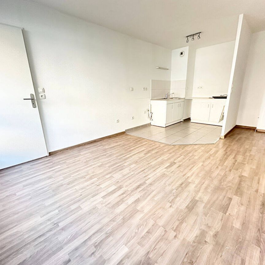 Location appartement 2 pièces 35.9 m² à Roubaix (59100) - Photo 1