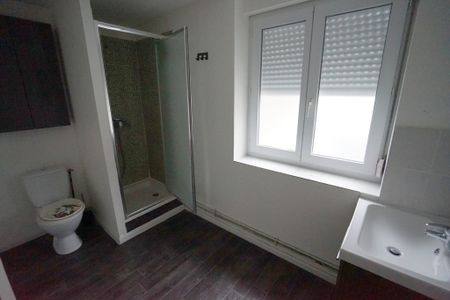 LOOS - APPARTEMENT - T2 MEUBLE - Photo 2