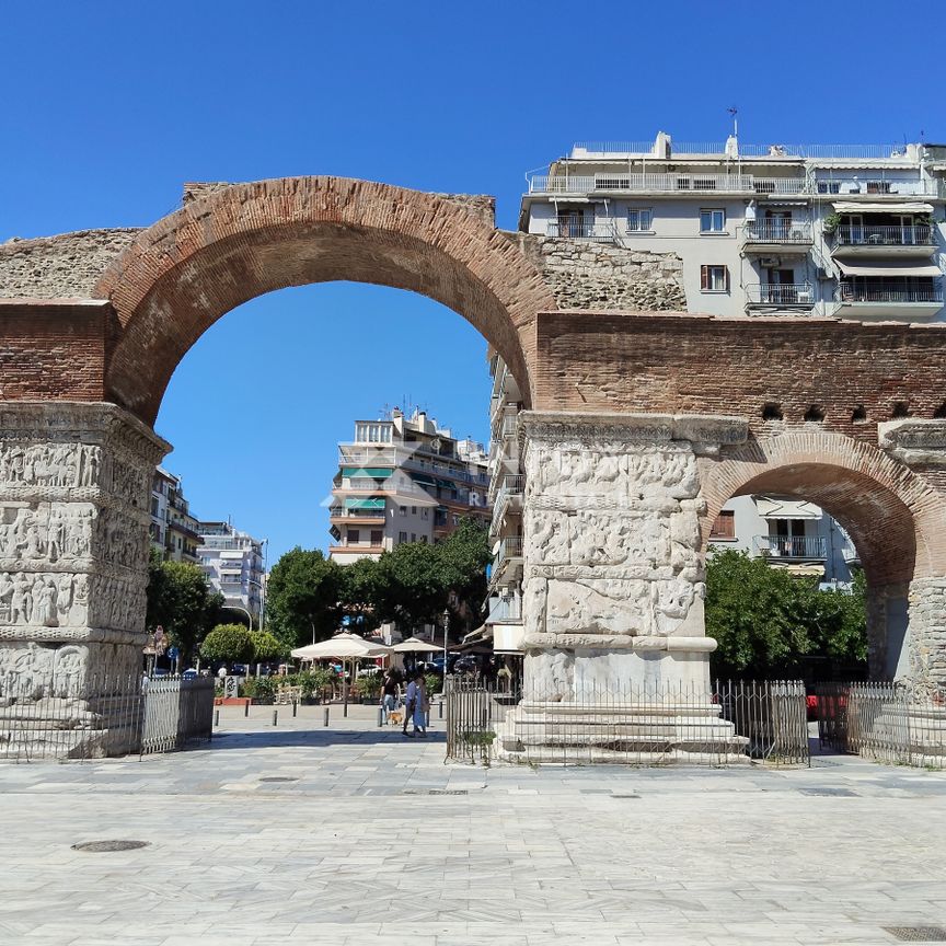Ενοικιάζεται Γκαρσονιέρα 45 τ.μ. - Photo 1