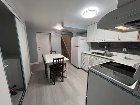 For Lease - 16 Farmington Crescent Unit# Bsmt, Toronto, Ontario - Photo 5