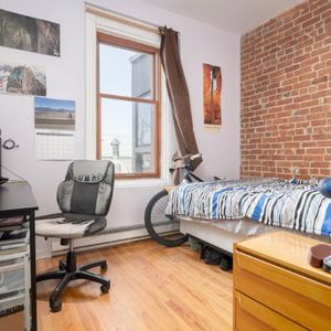 6 1/2 - Montréal (Le Plateau Mont-Royal) - $2 490 /mois - Photo 2