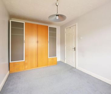 3 bedroom detached house to rent - Photo 3