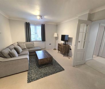 Gray Place, Wokingham Road, Bracknell, Berkshire, RG42 - Photo 3