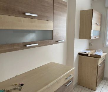 Location appartement 3 pièces - 60m² à Lisieux (14100) - Photo 5