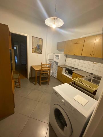 Studio/Γκαρσονιέρα για ενοικίαση - Παγκράτι, - Φωτογραφία 2