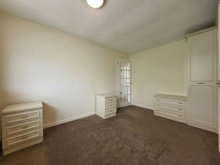 2 bedroom detached bungalow to rent - Photo 4