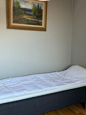 Mellingebacken, Spånga - Photo 1