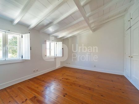 2 room luxury Apartment for rent in Lisbon - Photo 3