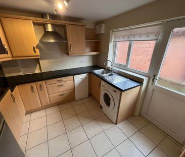 3 bedroom bungalow to rent - Photo 6