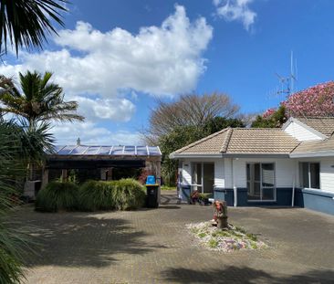 Spacious Family Home on Park Like Grounds - Photo 5