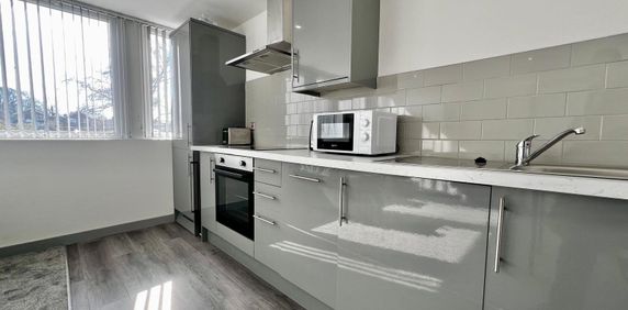 1 bedroom apartment to rent - Photo 2