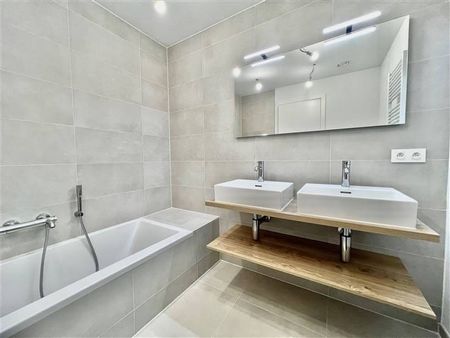 Appartement te huur - Photo 3