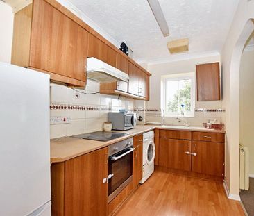 1 bedroom flat to rent - Photo 2