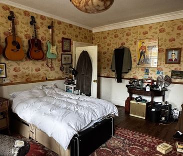 Bedsit, Upper Wimpole Street, W1G - Photo 6