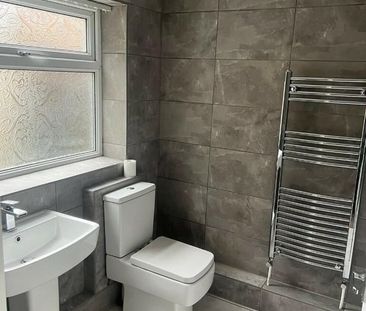 3 Bed Terraced House, Bodmin Road, L4 - Photo 5