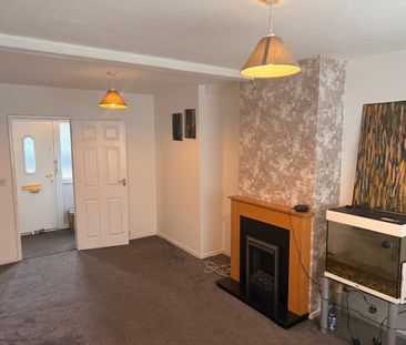 3 Bed Terraced House, Mill Green Close, LS14 - Photo 3