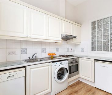 Apartment, Haddington Square, Haddington Road, Ballsbridge, Dublin 4 - Photo 3