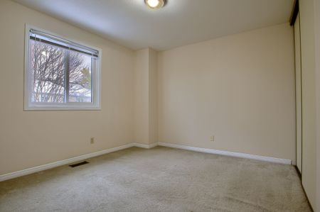 For Lease - 55 McGibbon Drive, Kanata, Ontario - Photo 5
