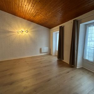 Location appartement 1 pièce, 28.20m², Jonzac - Photo 2