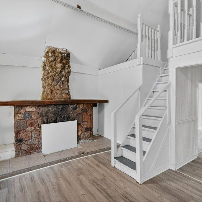 For Lease - 71 Teal Avenue, Hamilton, Ontario - Photo 1