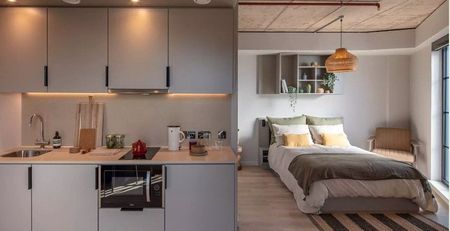 Biggest, Sunday Mills, Trewint Street,, Earlsfield,, SW18 flat to rent - Photo 2