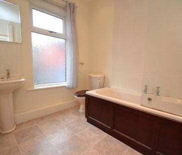 2 bedroom terraced house to rent - Photo 6