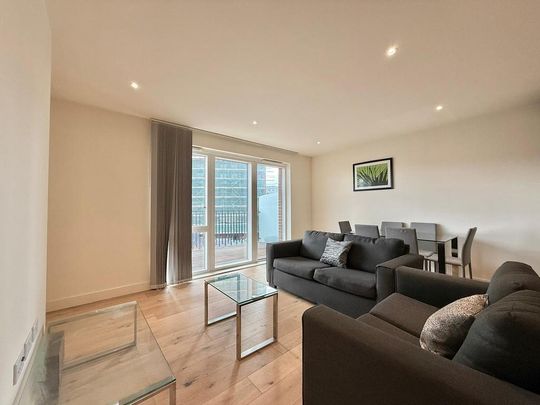 3 bedroom flat to rent - Photo 1