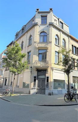 Gemeubelde studentenkamer op een bruisende locatie in Antwerpen - Photo 1