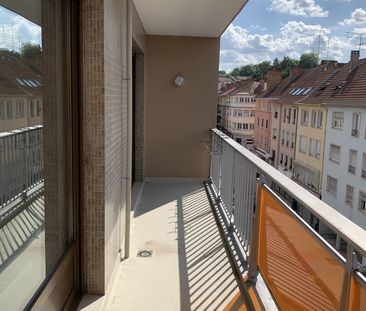 Location Appartement 4 pièces 95m² SARREGUEMINES 57200 - Photo 3