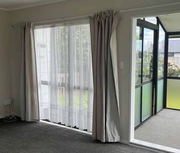 TWO BEDROOMS - LEVIN - Photo 2