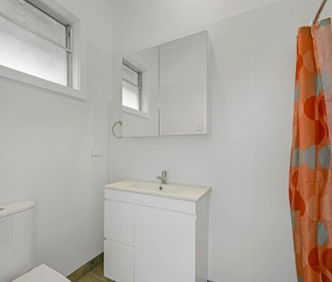 Modern One-Bedroom Unit in a Convenient Location - Photo 1