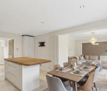 4 bedroom detached house to rent - Photo 1