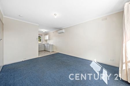 A 2 Bedroom Unit in a Great Position&excl; - Photo 3