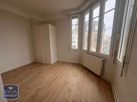 Location Appartement 2 pièces 27m² NIORT 79000 - Photo 4