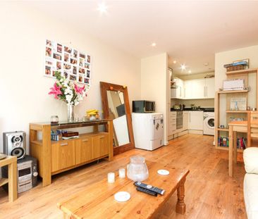 Egerton Court, - Photo 1