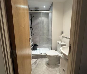 Room in a Shared Flat, Welland Street, SE10 - Photo 3