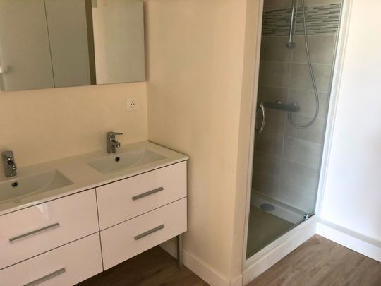 Location Appartement 3 pièces 62m² COGNAC 16100 - Photo 1