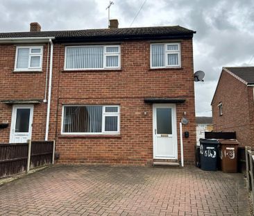 3 bedroom semi-detached house to rent - Photo 2