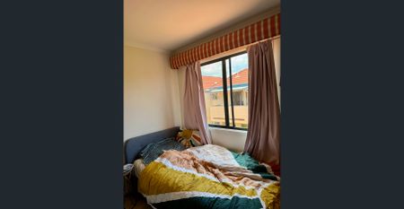 Modern 3-Bed + Guest Room Townhouse in West End - With Great School Catchment - Photo 4