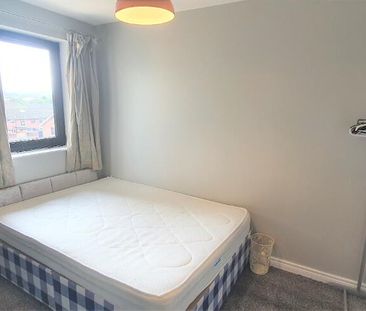 18 Titanic Walk, Ballymacarrett Road, Belfast, BT4 1BT - Photo 5